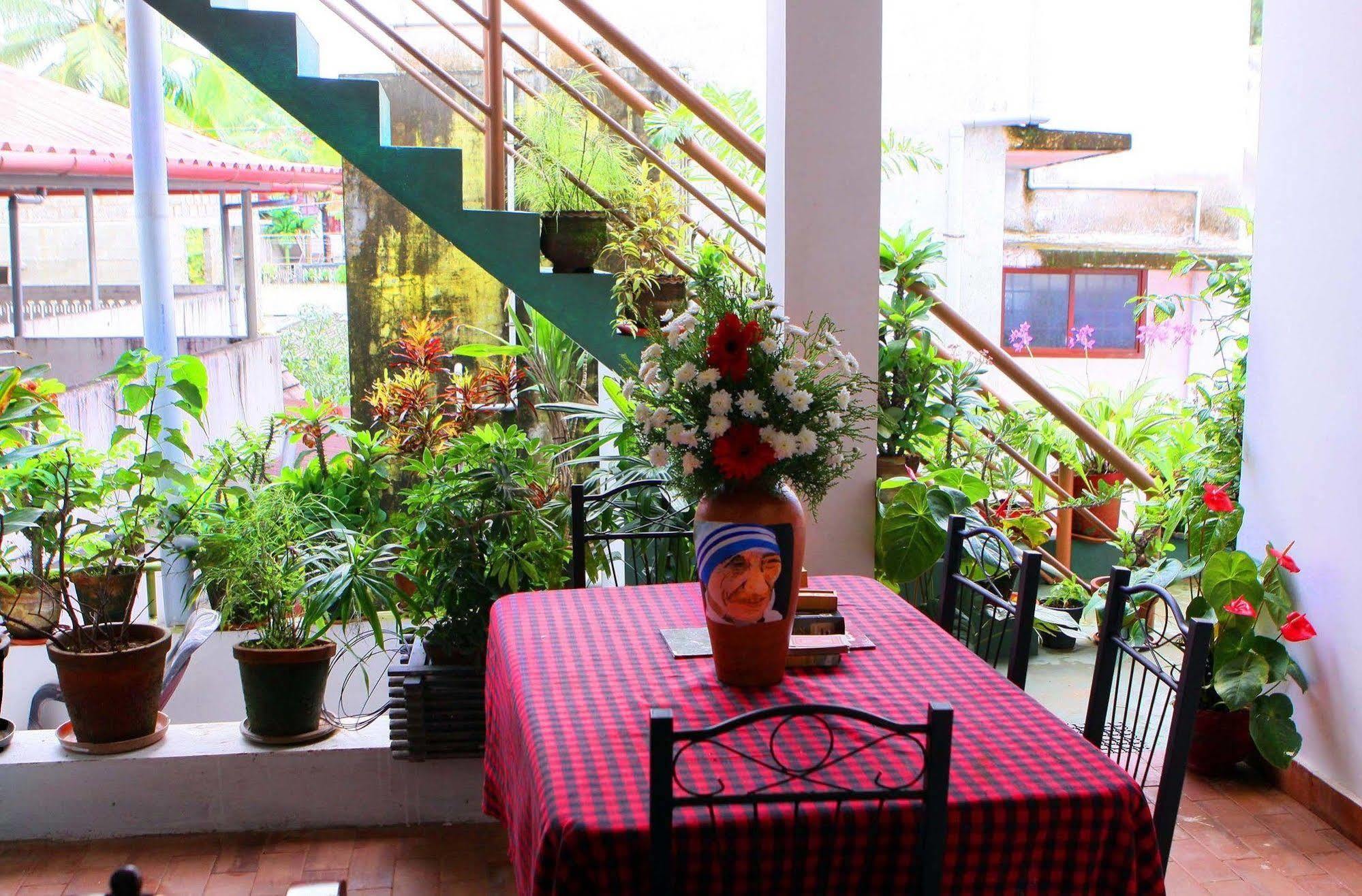 Heavenly Homestay Kochi Zewnętrze zdjęcie